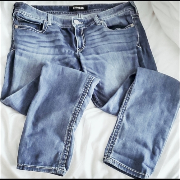 Express medium wash low rise stretch jeans